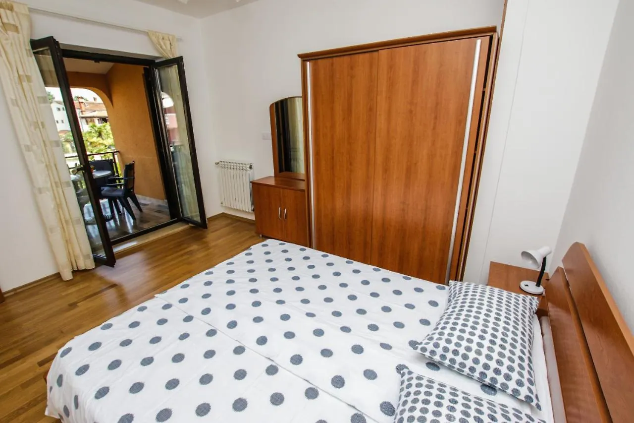 Apartments Cvitan 1. Floor Porec